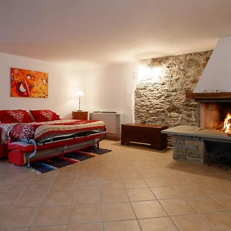 Appartement Il Como' Della Civetta - Taverna “la Fenice” Stazzona