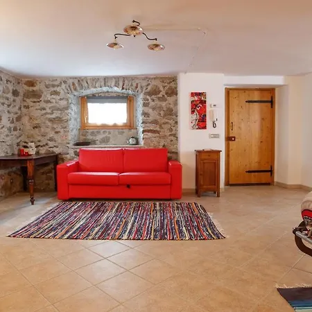 Appartement Taverna La Fenice - Il Della Civetta - Bernina Express Stazzona