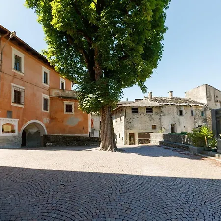 Il Como' Della Civetta - Taverna La Fenice - Bernina Express Apartment *