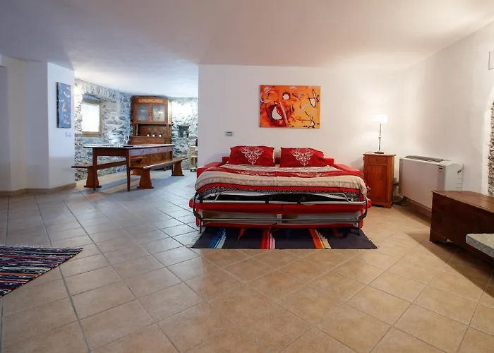 Il Como' Della Civetta - Taverna “la Fenice” Stazzona